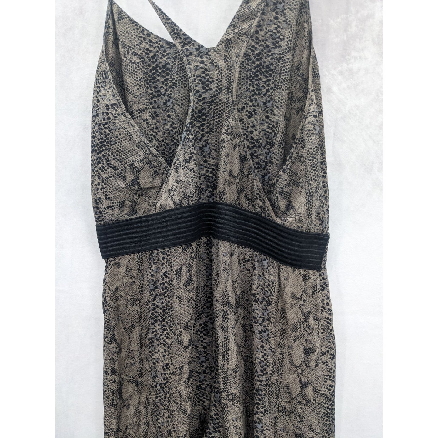 Wilfred Aritzia Women Snakeskin Print 100% Silk Jumpsuit Size M