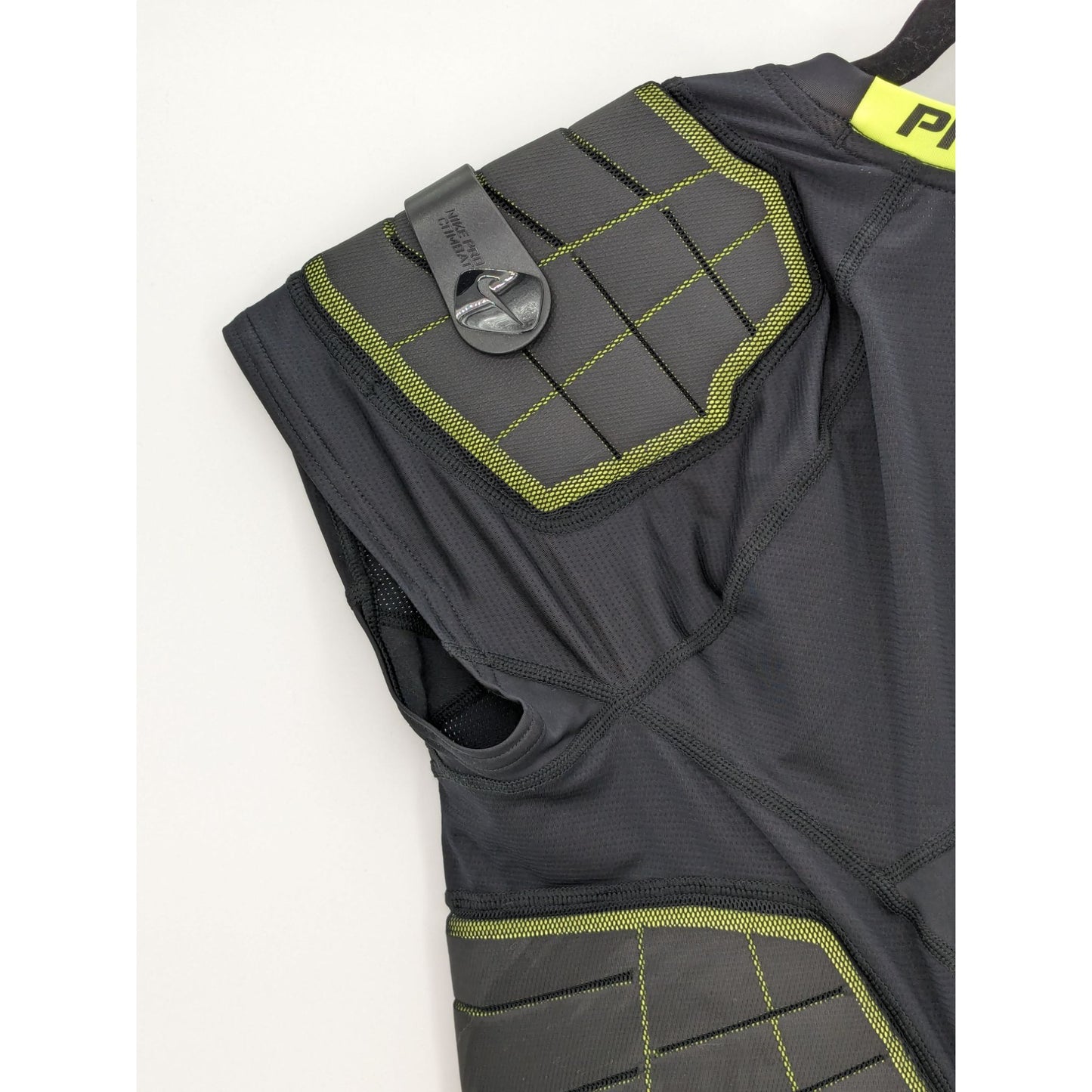 Nike Pro Combat Black Hyperstrong Padded Compression Shirt & Clip Holder Size XL