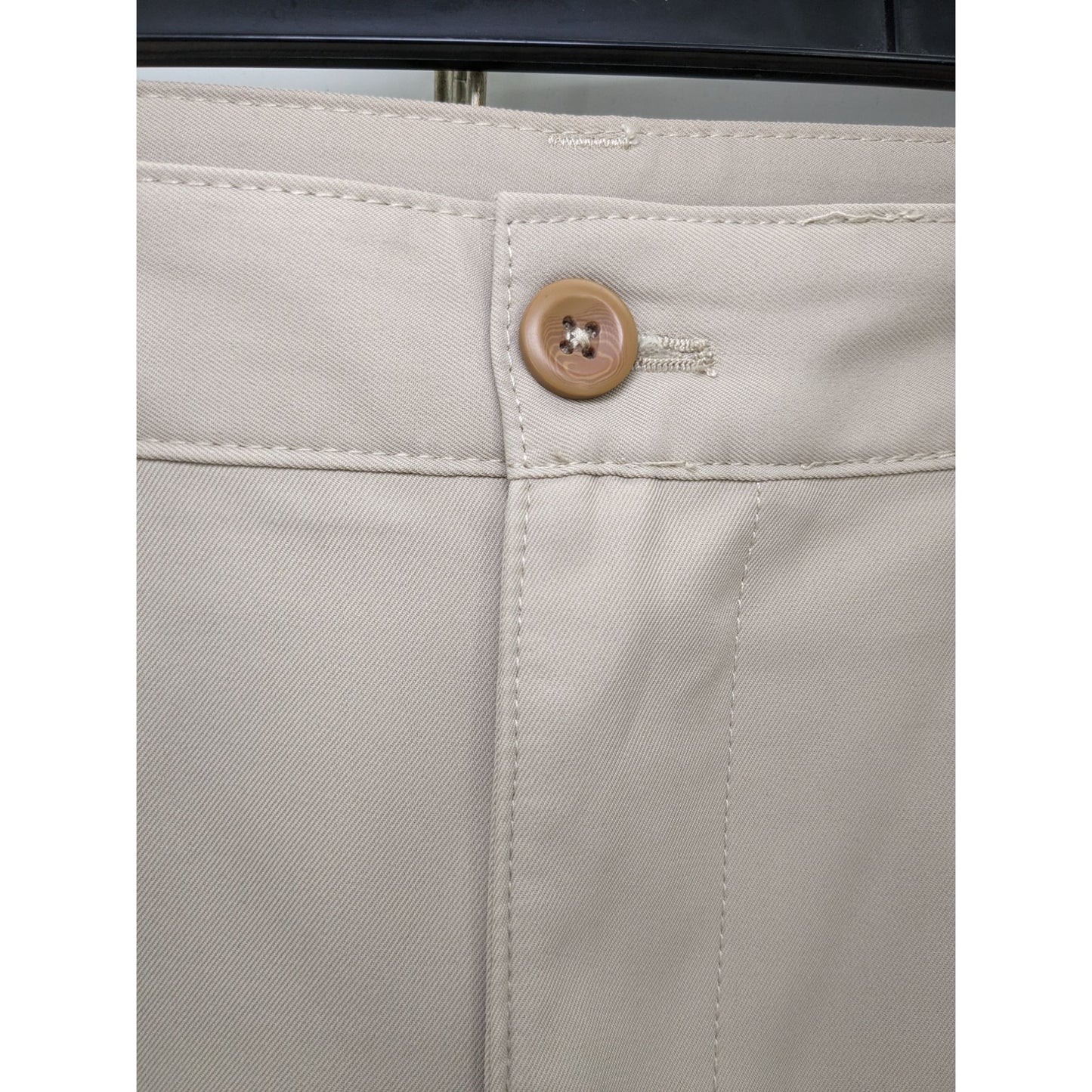 IZOD Slim Fit Golf Khaki Chino Performance Men Straight Leg Pants Size 34 X 30