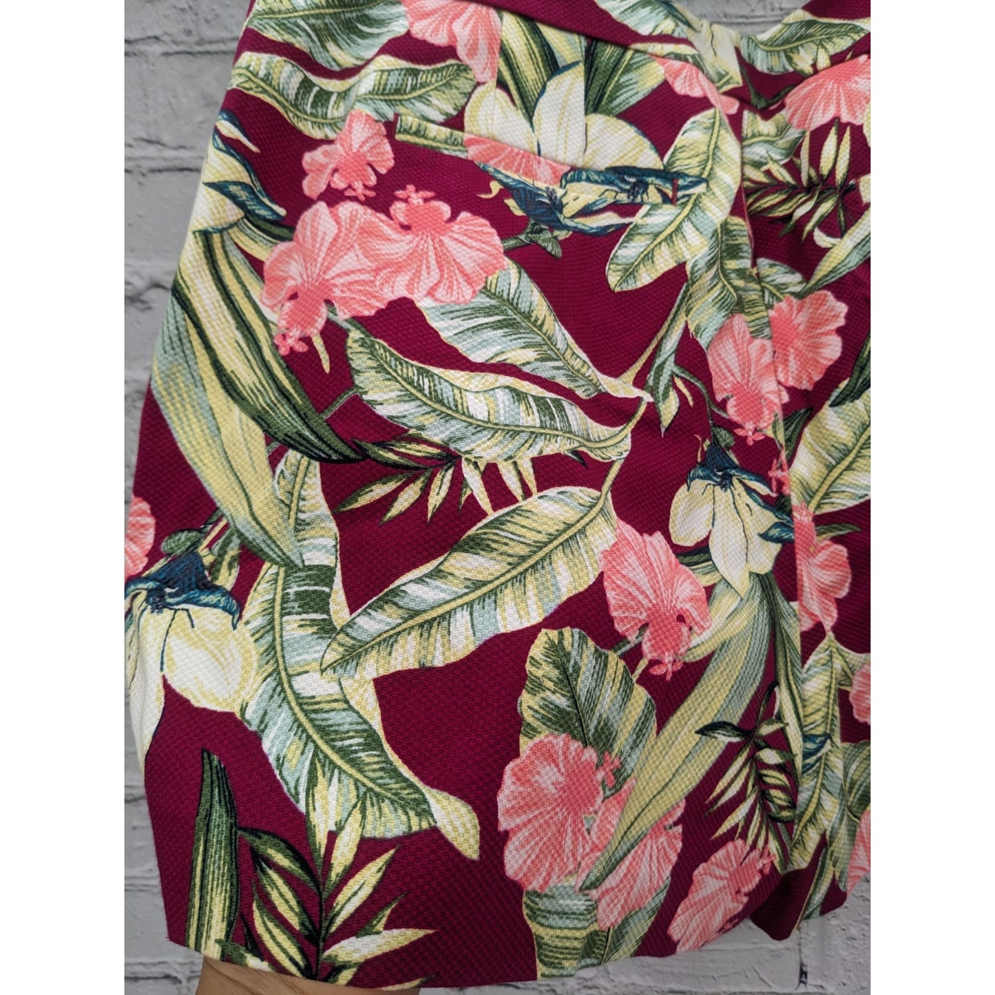 Ann Taylor Factory Women Floral Tropical Shorts Red Size 10