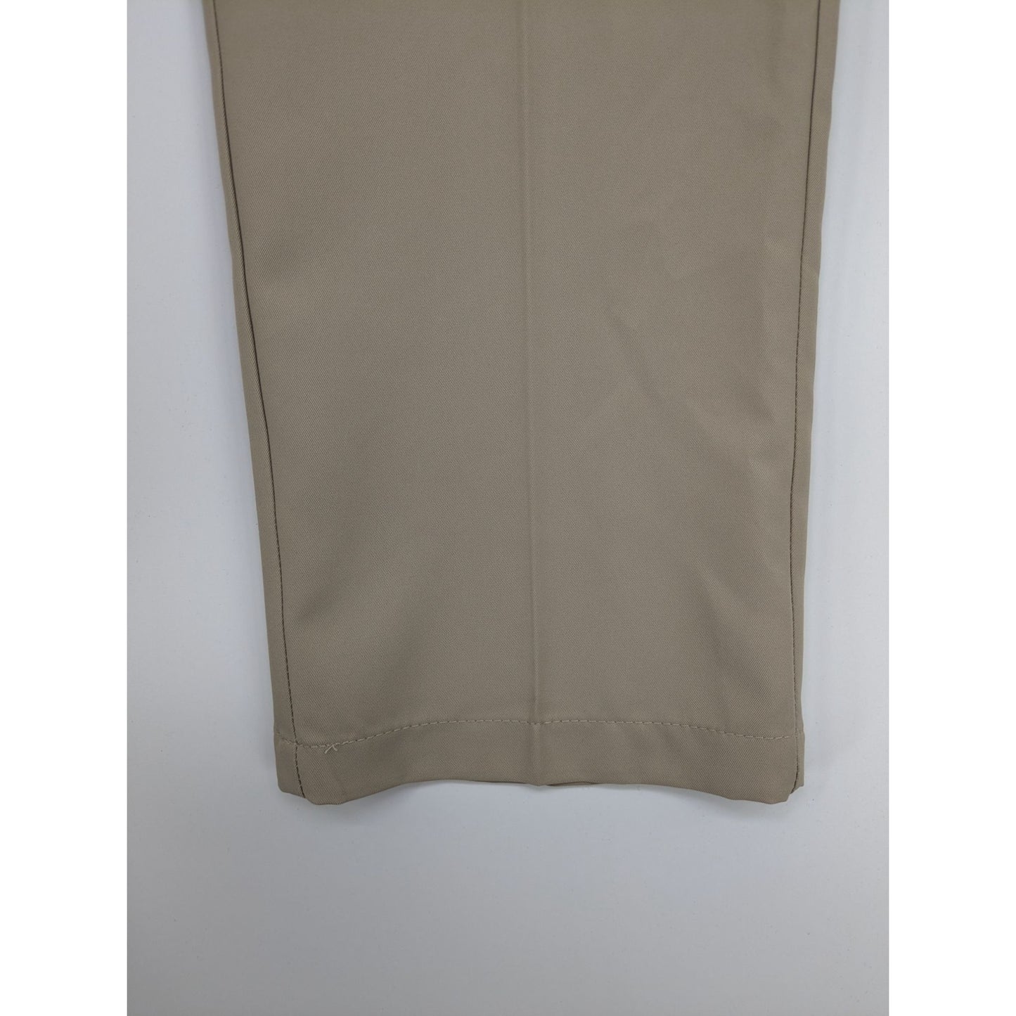 IZOD Slim Fit Golf Khaki Chino Performance Men Straight Leg Pants Size 34 X 30