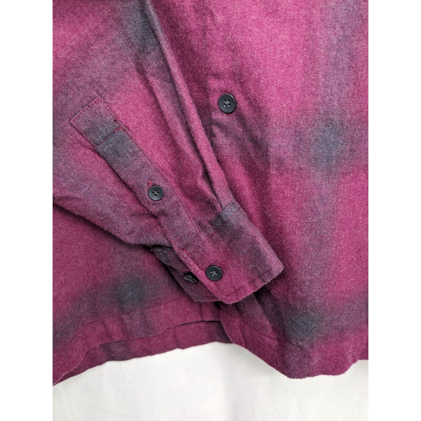 Urban Outfitters Standard Cloth Men Wine Flannel Button-Up Shirt Size S NWT