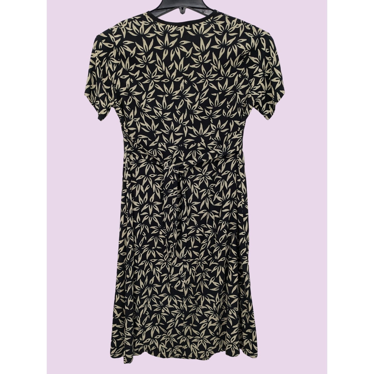 Orvis Women Black Floral Midi V-Neck Short Sleeve Boho Wrap Dress Size Petite S