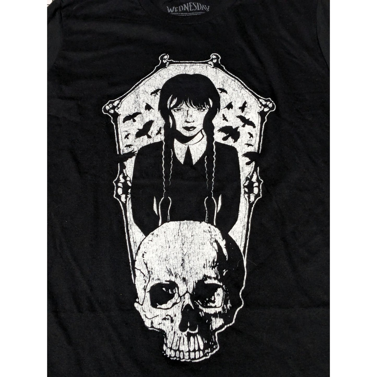 Wednesday Women Coffin Skull Black Pullover T-Shirt Size M