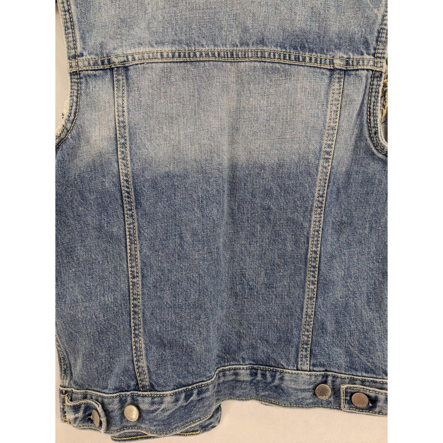 Gap 1969 Denim Sleeveless Distressed Button-Up Grunge Women Vest Jacket Size S