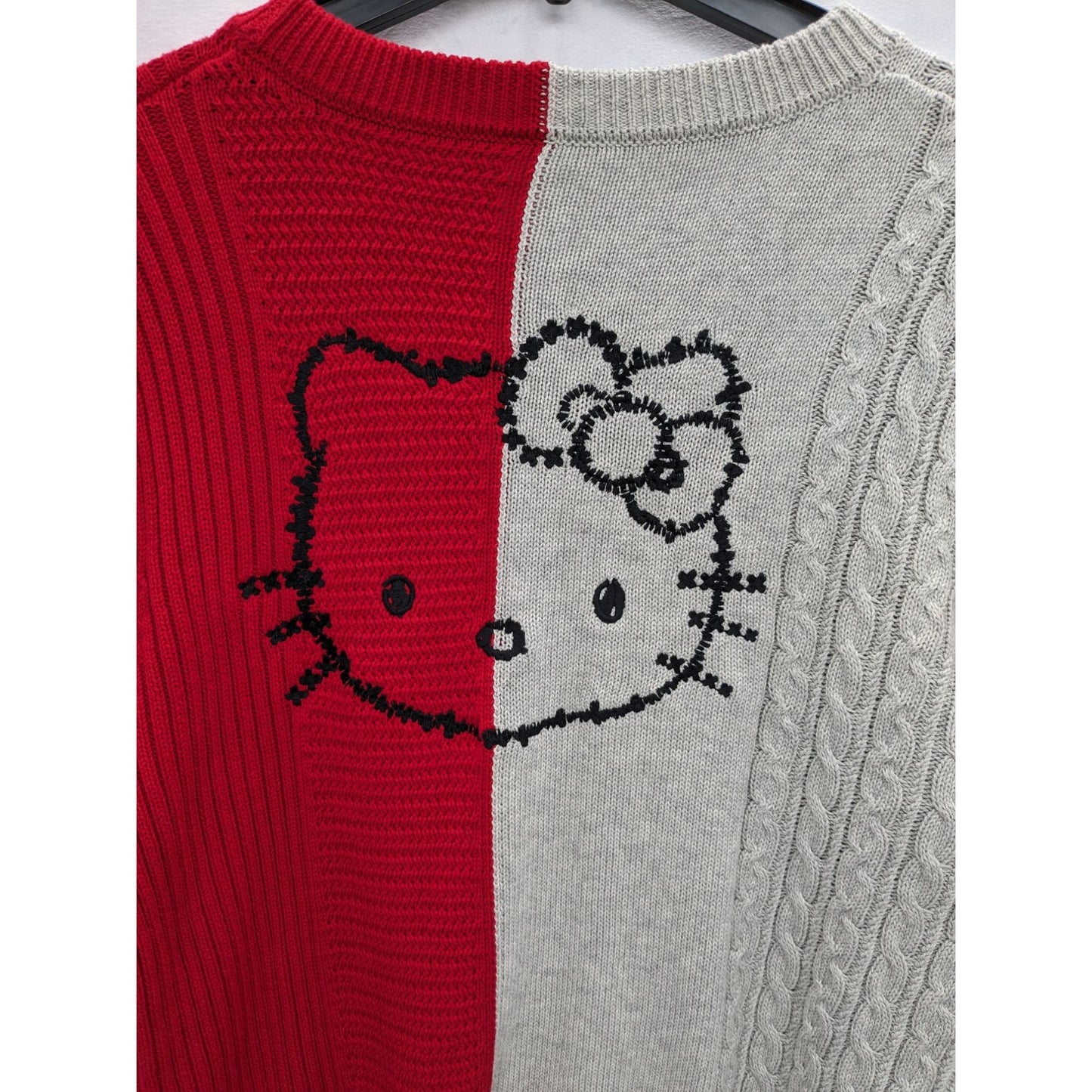 Hello Kitty and Friends X Forever 21 Colorblock Hello Kitty Sweater Size XL