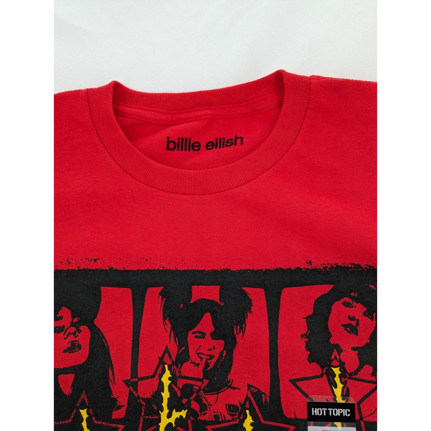 Billie Ellish Red Grid Portrait Boyfriend Fit Women Crewneck T-Shirt Size S