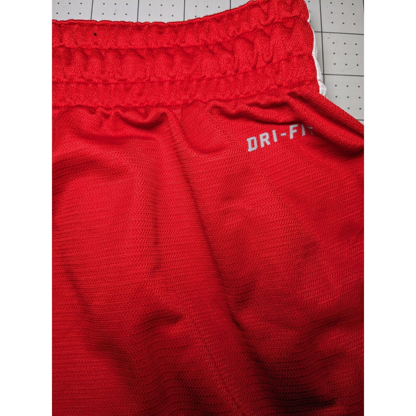 Nike Dri-Fit Basketball Red & Black Colorblock Athletic Men Shorts Size L