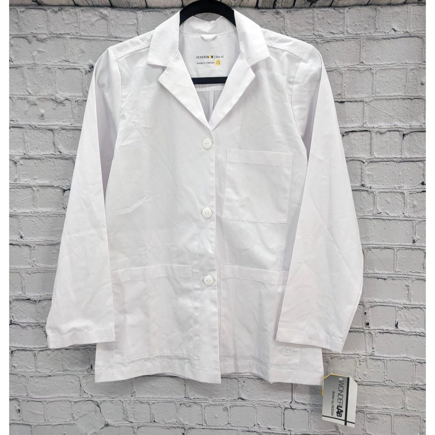 WonderLab White Lab Coat Button-Up with Inside Tablet Pockets Size XS NEW