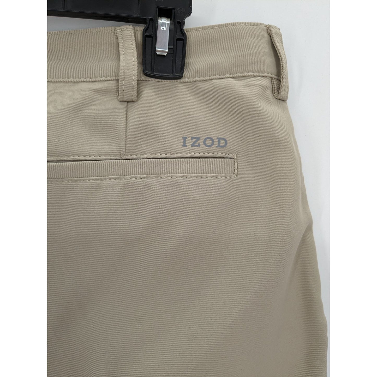 IZOD Golf Men Athleisure Straight Leg Lightweight Khaki Chino Pants Size 34 X 30