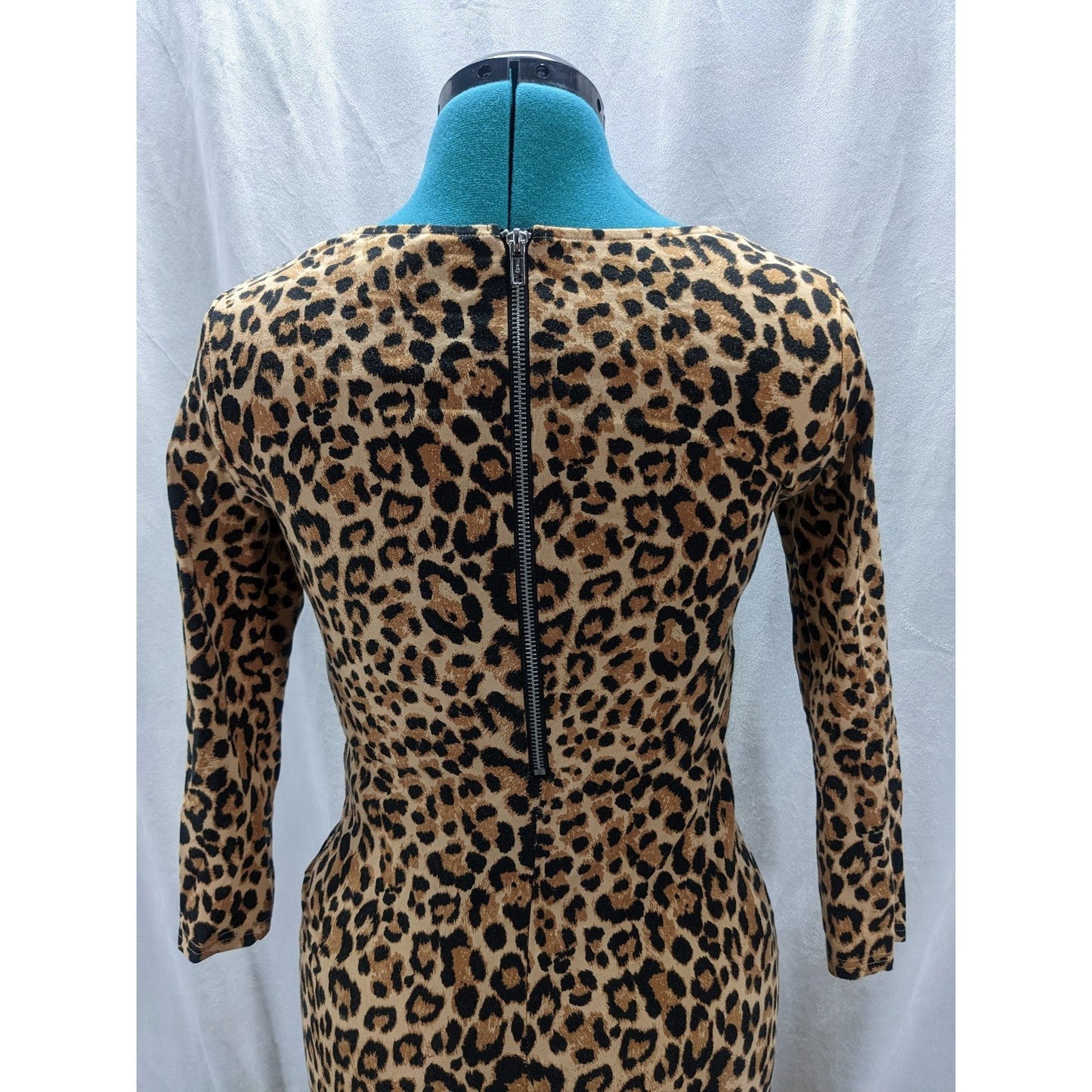 Pre-owned Animal Print 3/4 mini dress  Divided by H&M Size 8