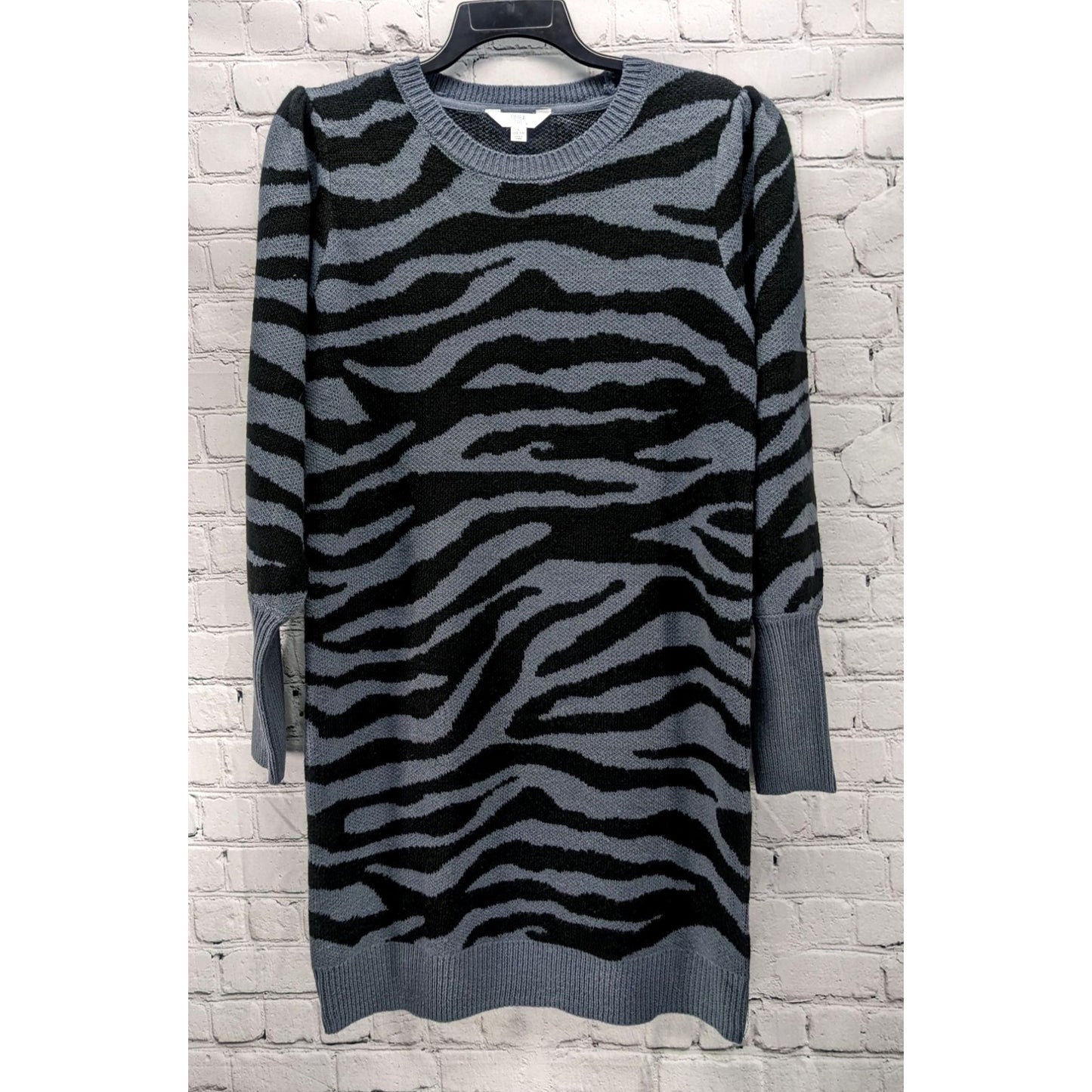 Time And True Gray & Black Zebra Print Sweater Dress Size L