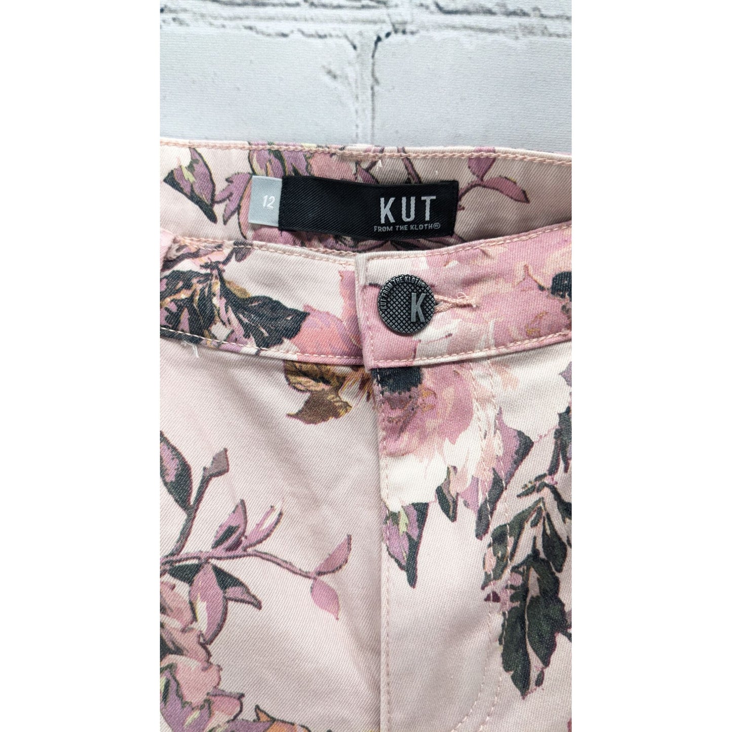 New KUT from The Kloth Connie skinny crop Floral Pink Print Jeans Size 12