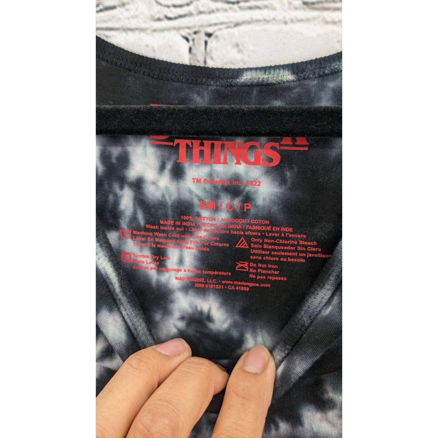 Stranger Things Logo Black & White Wash Tank Top Size S