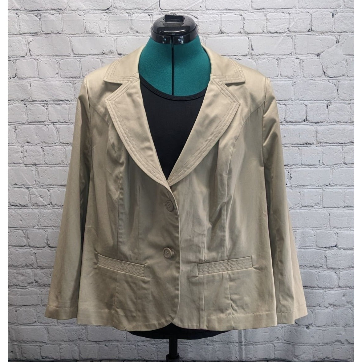 New Lane Bryant Beige Suit Jacket Size 18